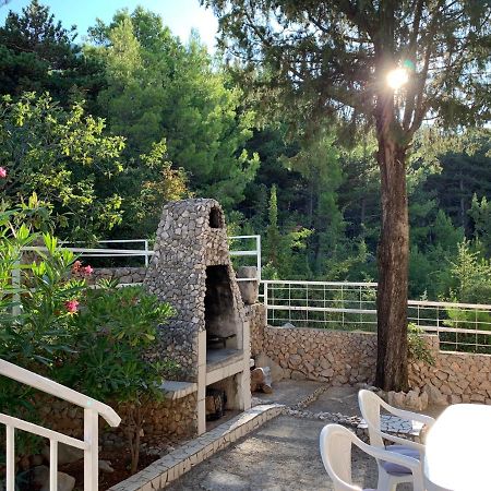 Apartmani Ficurin Starigrad Paklenica Bagian luar foto