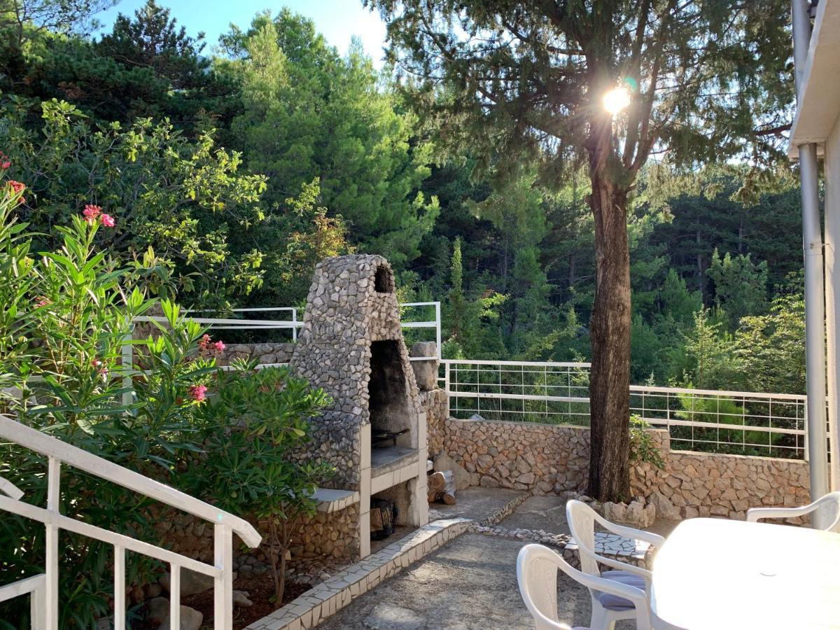 Apartmani Ficurin Starigrad Paklenica Bagian luar foto