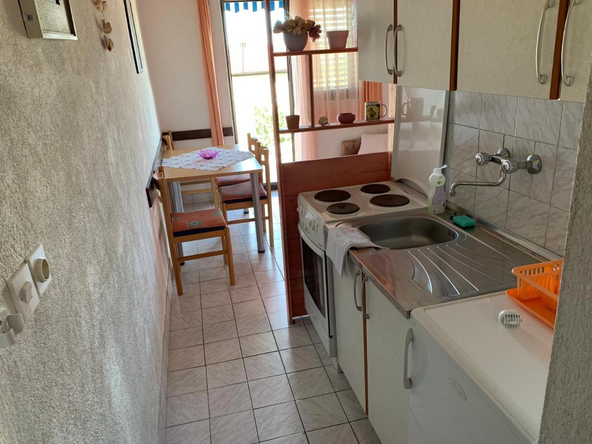 Apartmani Ficurin Starigrad Paklenica Bagian luar foto